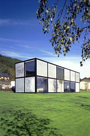 VILA V BEROUNĚ, realizace 2002 – 2004